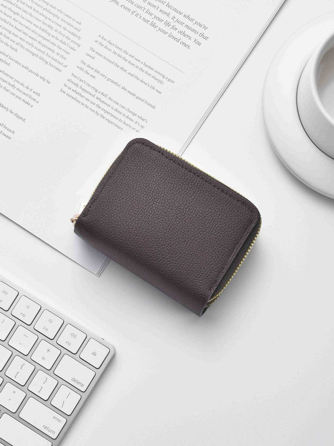 Stylish Textured Leather Zippered Wallet Kalsten