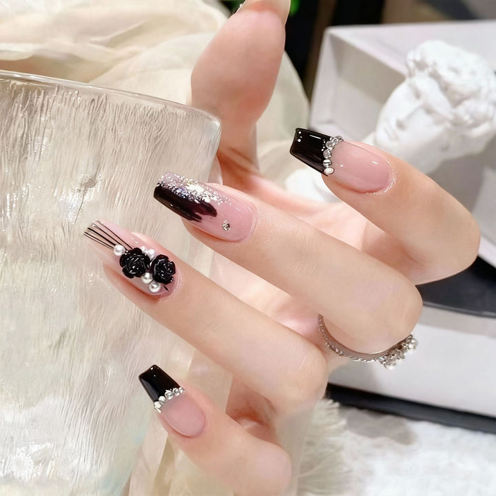 Artificial nail set with glamorous 3D rose details and elegant glitter accents Kalsten