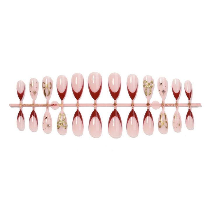 Artful nail set with glitter and heart design Kalsten