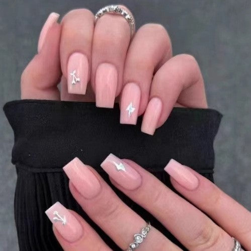 Artistic nail set with 3D flower and bow details Kalsten