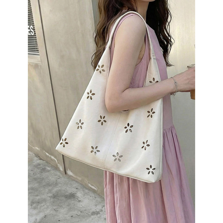 Floral Cut-Out Hobo Bag Kalsten