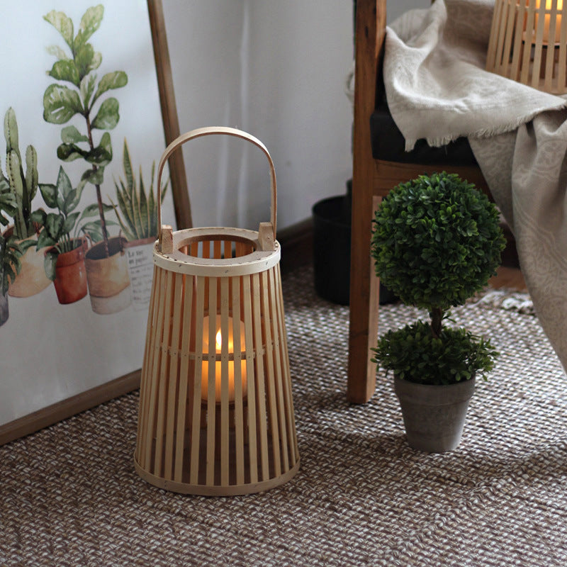 Decorative Wooden Lantern Kalsten