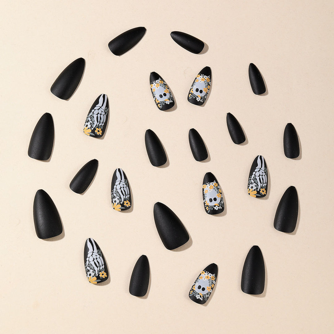 Artistic Skeleton-Themed Nail Art Kalsten