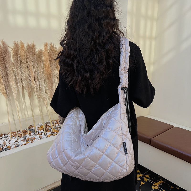 Chic Everyday Hobo Bag Kalsten