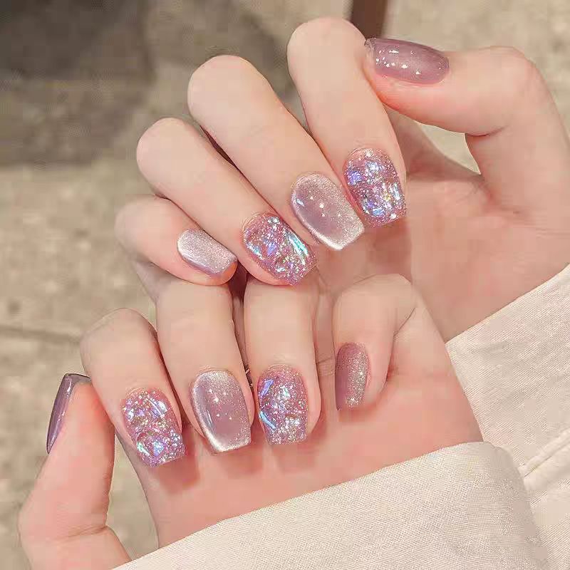 Artificial nails with sparkling glitter and holographic effect Kalsten