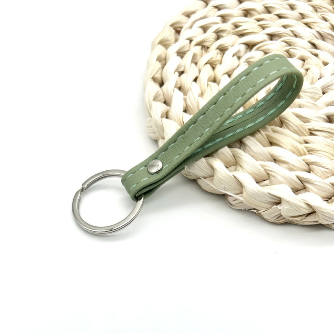 Premium Leather Keychain Holder Kalsten