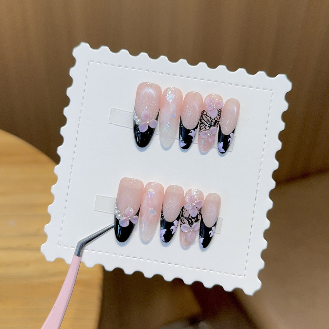 Artificial Nails In Elegant Floral Design Kalsten