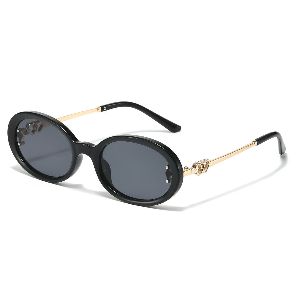 Elegant Shield Sunglasses with Decorative Metal Accents Kalsten