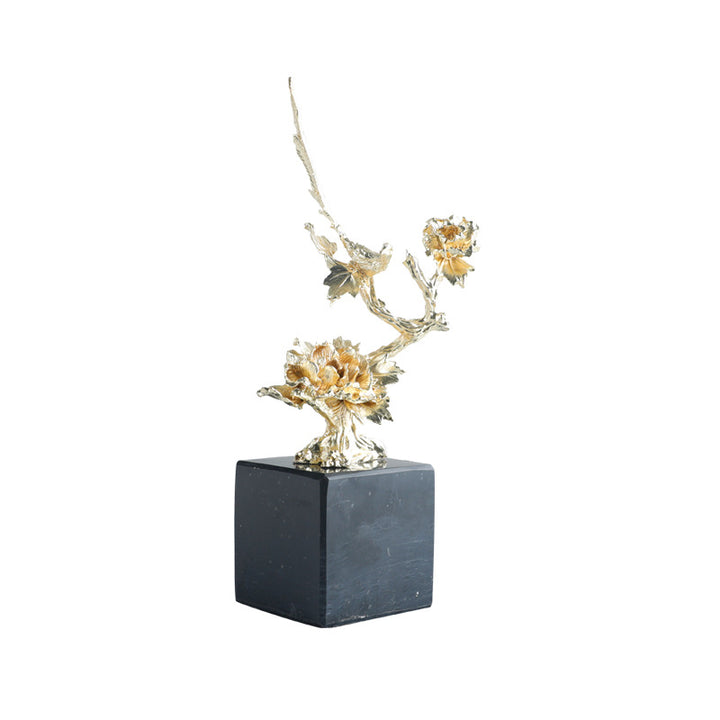 Artistic Flower Sculpture