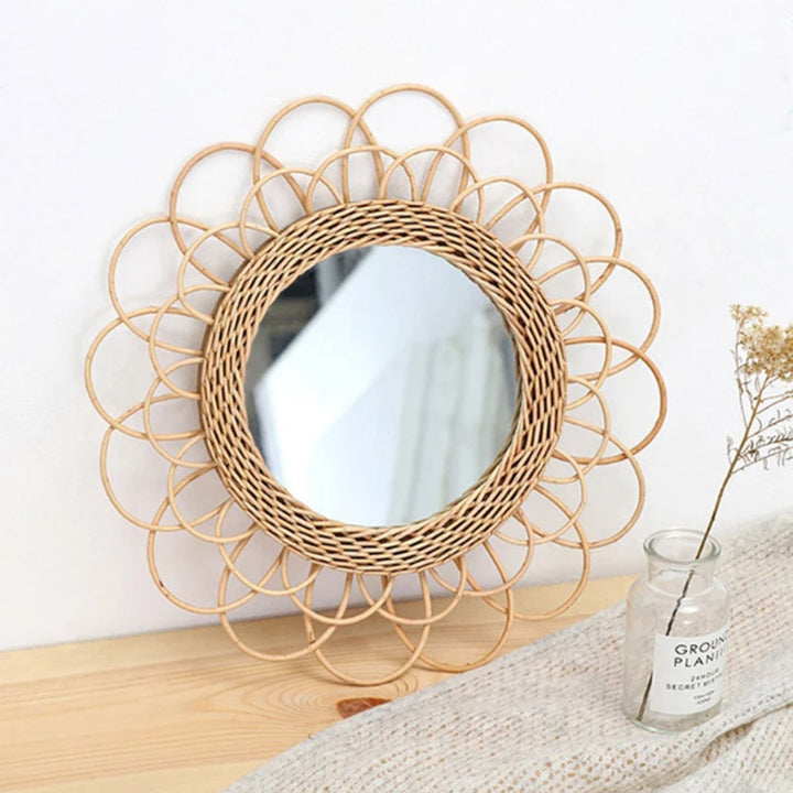 Decorative Wall Plate Made of Woven Rattan Kalsten