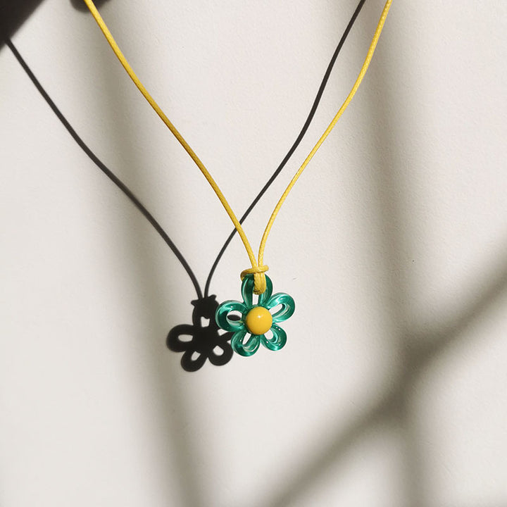 Floral Pendant Necklace Kalsten