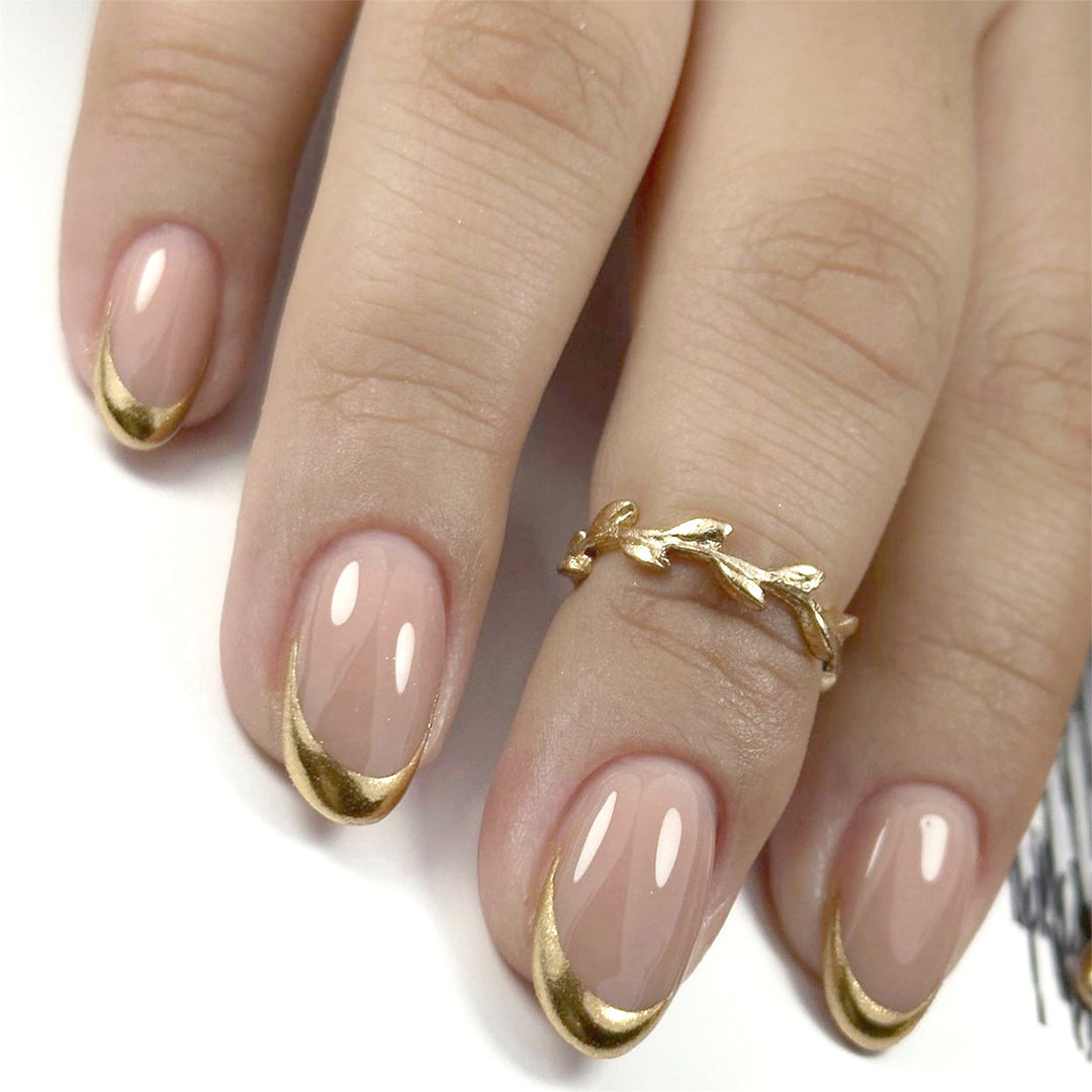 Elegant Gold-Tipped French Nail Art Kalsten