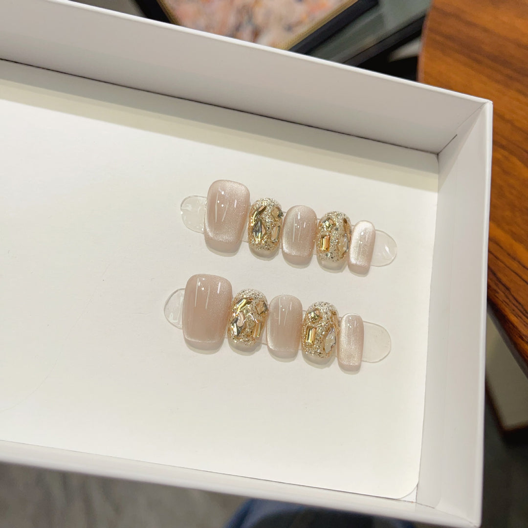 Elegant Press-On Nail Set with Decorative Accents Kalsten