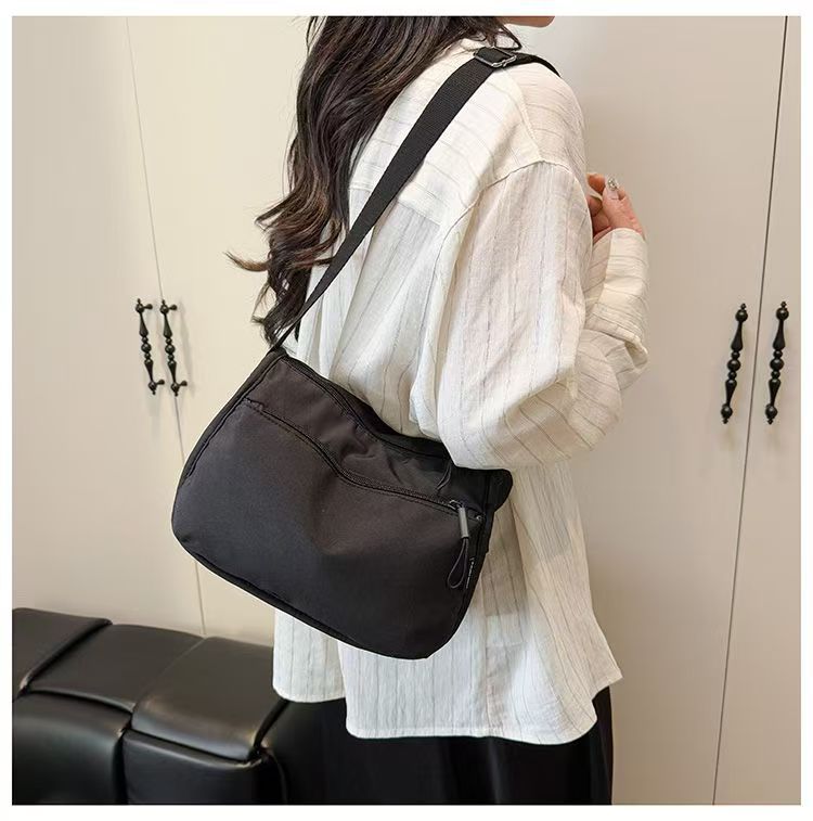 Versatile Crossbody Kalsten