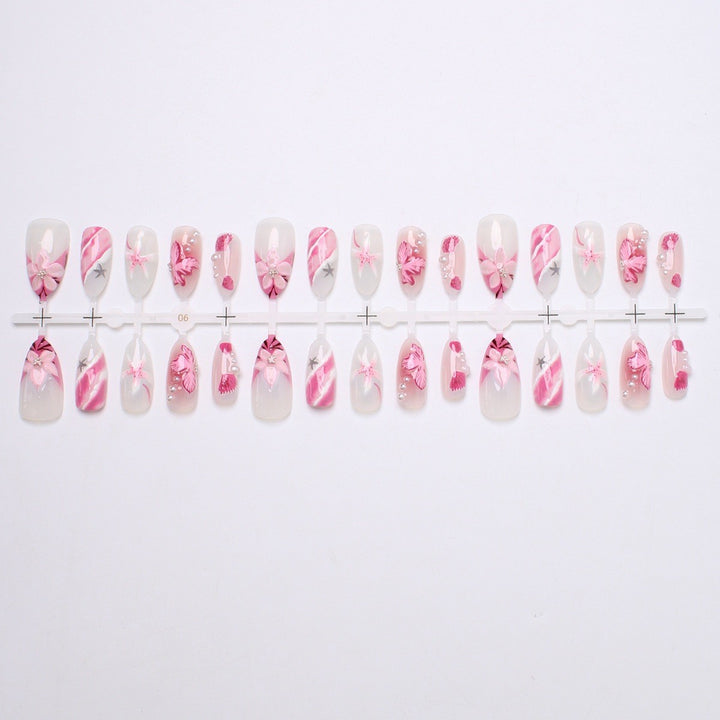 Elegant Floral Accented Press-On Nail Set Kalsten