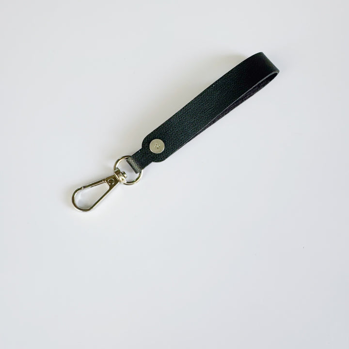 Elegant Leather Key Strap Kalsten