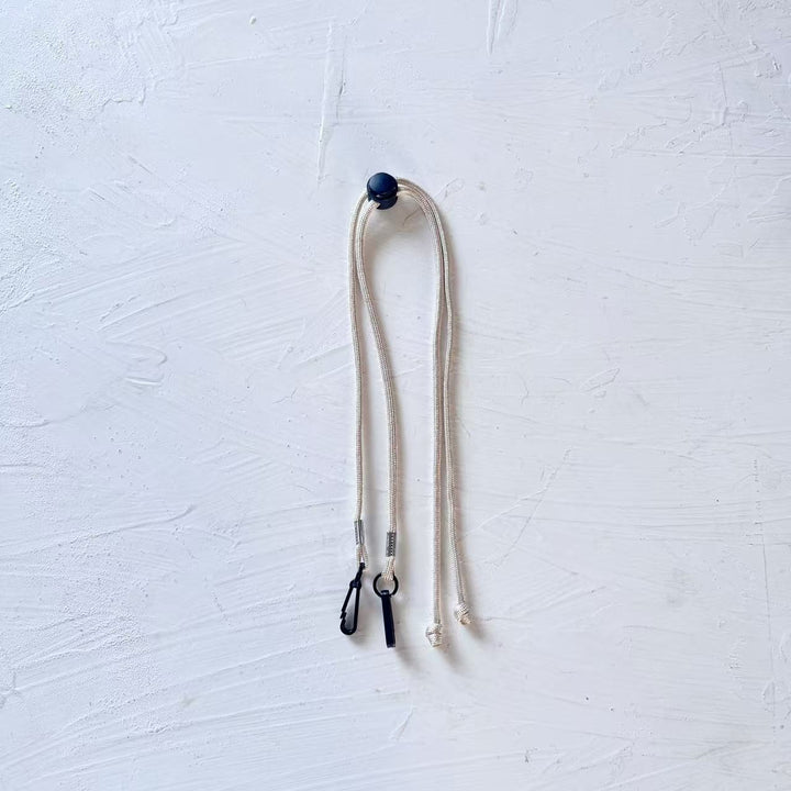 Adjustable Utility Cord with Clips Kalsten