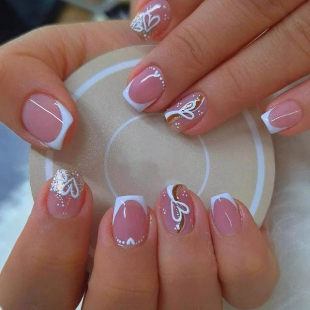 Artistic French Tip Nail Art Kalsten