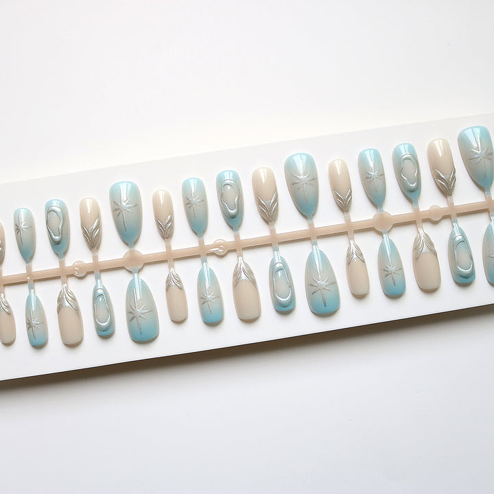 Artistic Press-On Nail Art Set with Silver Accents Kalsten