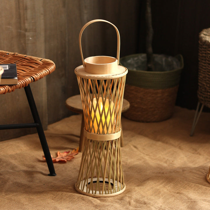 Elegant Lantern made of Rattan Kalsten