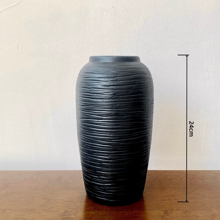 Modern Decorative Ceramic Vase