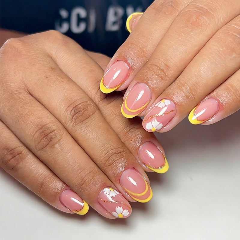 Artificial nail set decorated with elegant flowers and gradient Kalsten