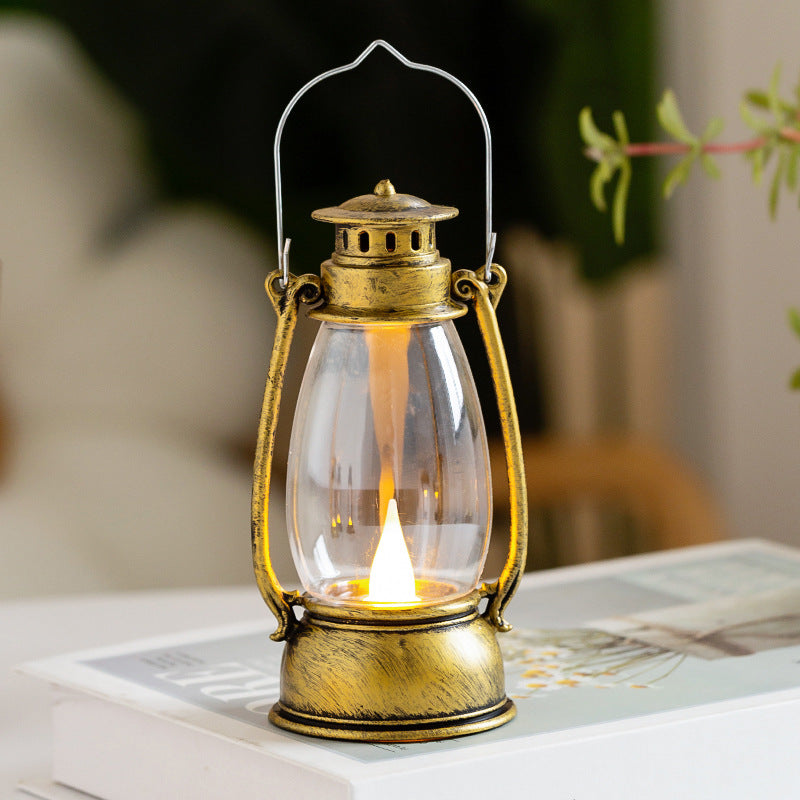 Nostalgic table lantern