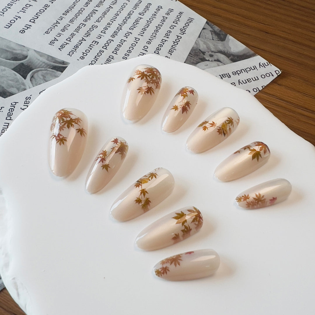 Elegant Autumn-Themed Nail Art Set