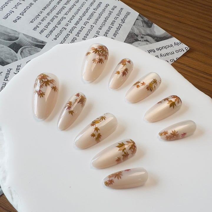 Elegant Autumn-Themed Nail Art Set