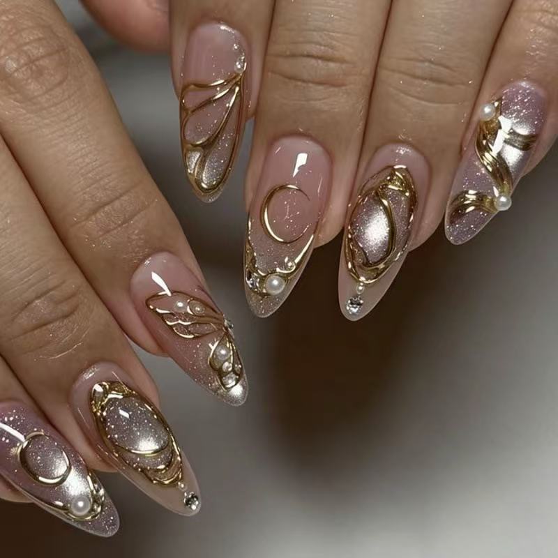 Artistic Press-On Nail Set with Gold Accents Kalsten