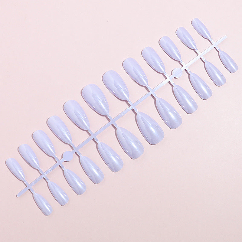 DIY Press-On Nail Tips Kalsten