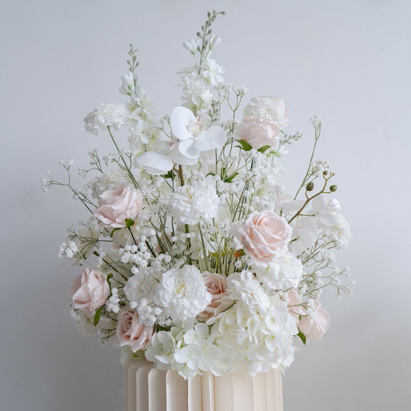 Elegant Floral Arrangement