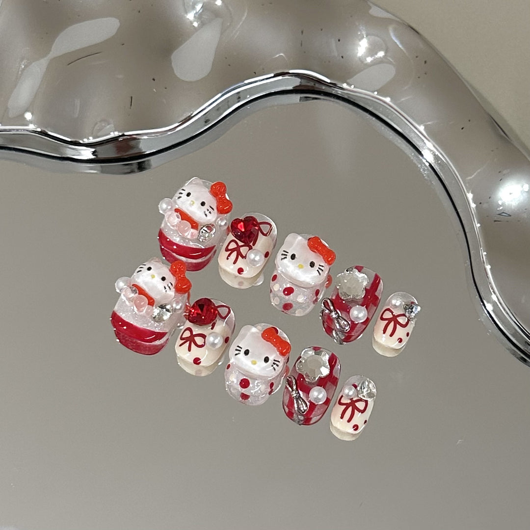 Whimsical Hello Kitty-Themed Press-On Nail Art Set