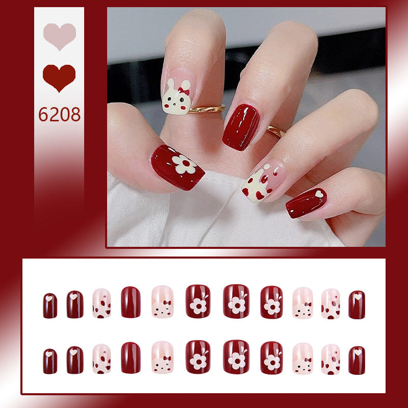Minimalist Press-On Nail Art