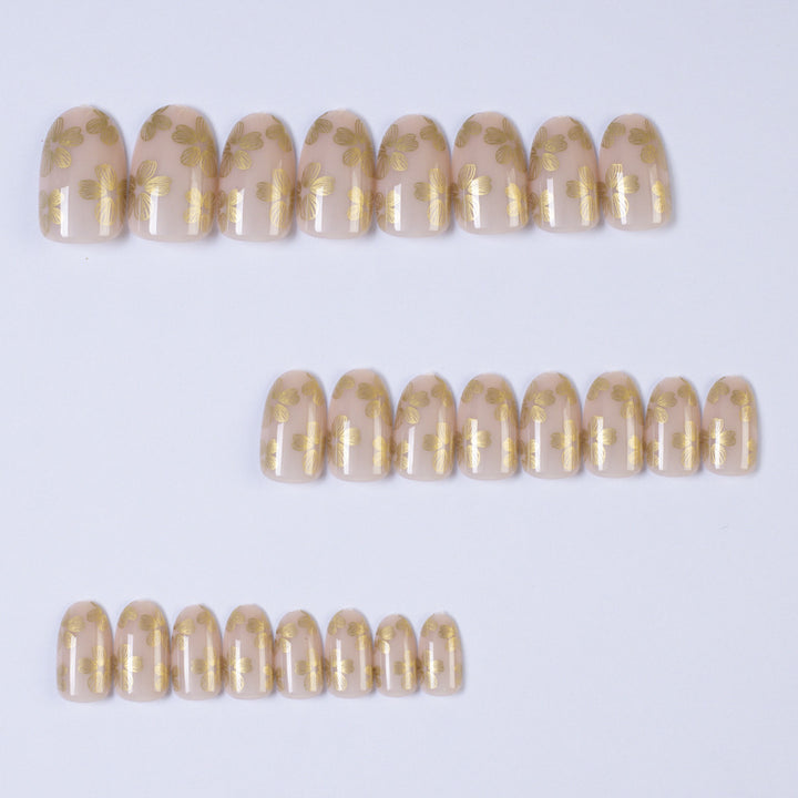Artificial Nails in Delicate Flower Design Kalsten