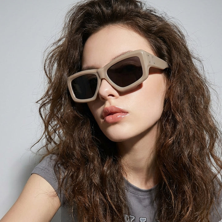 Women's oversized geometric sunglasses with modern frame Kalsten