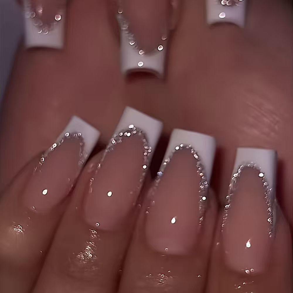 Elegant French Tip Press-On Nails Kalsten