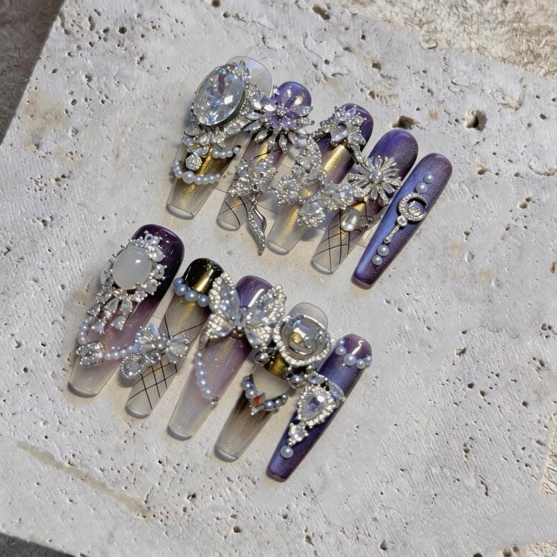 Luxurious Rhinestone Decorative Press-On Nails