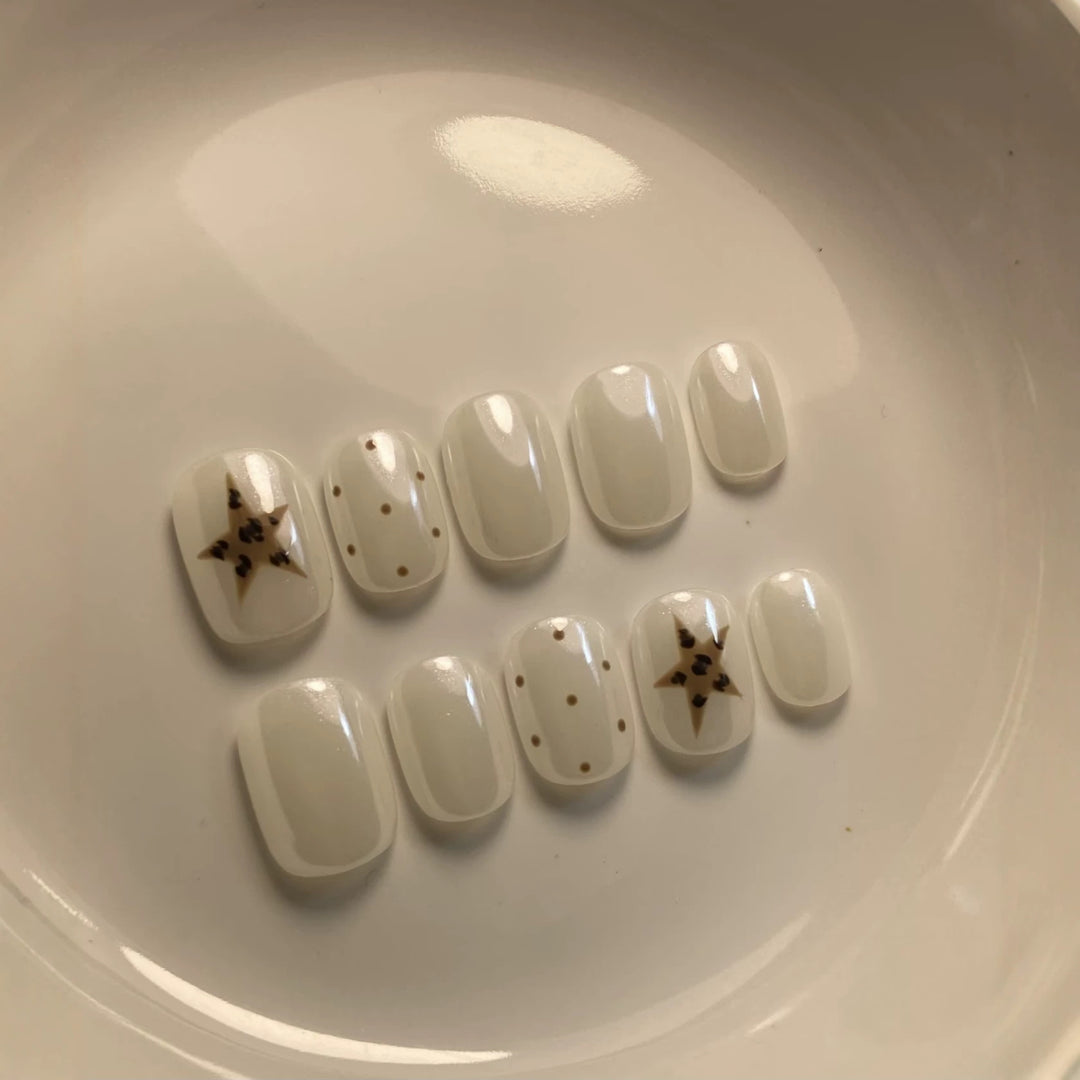 Artistic Star-Patterned Press-On Nails