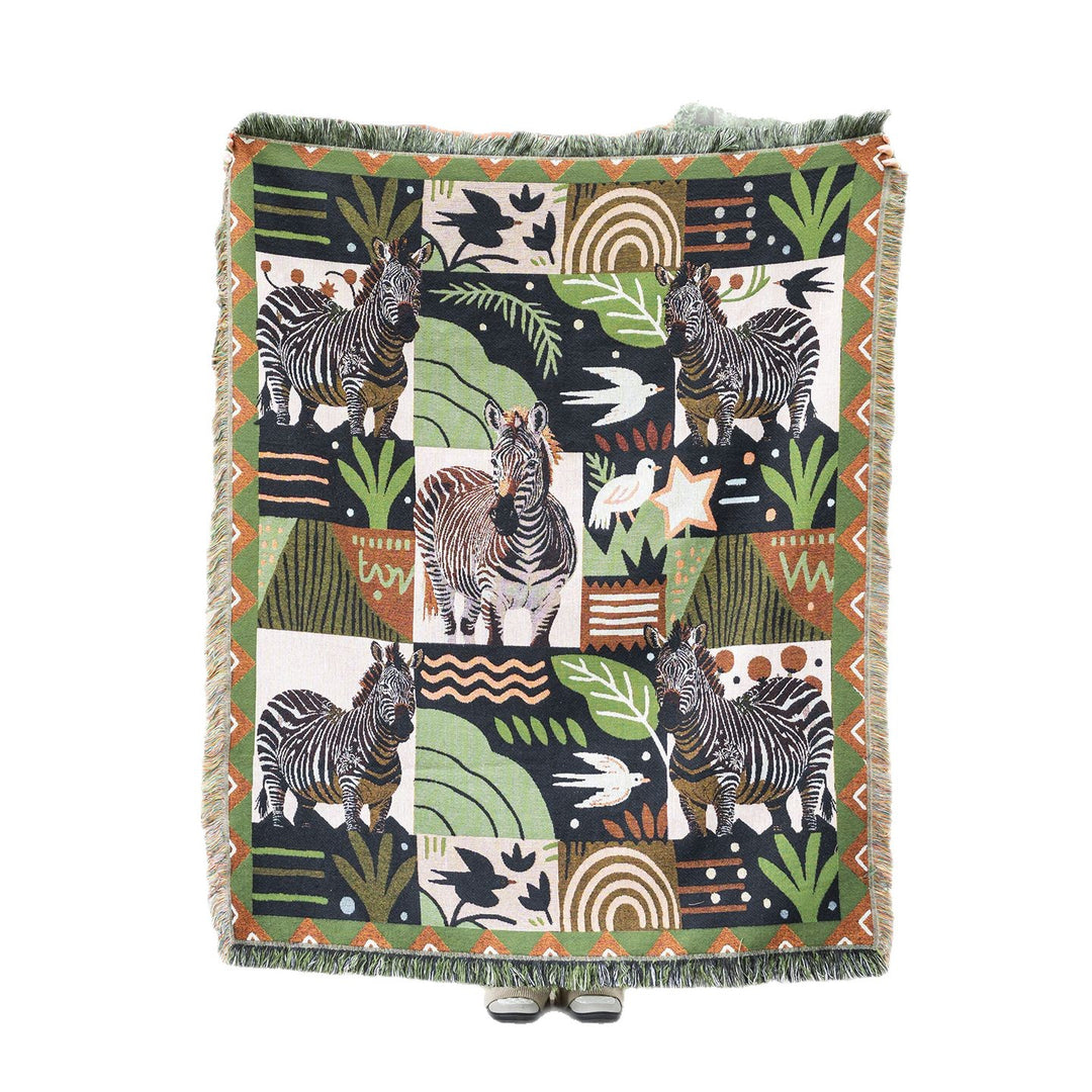 Artistic Animal-Themed Throw Blanket