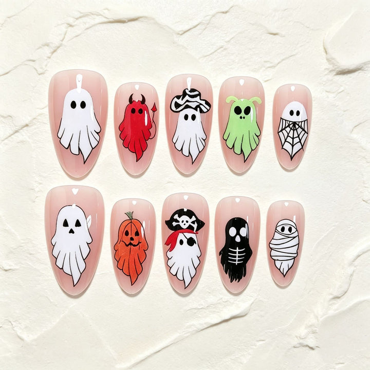Halloween-themed Press-On Nail Art Kit Kalsten