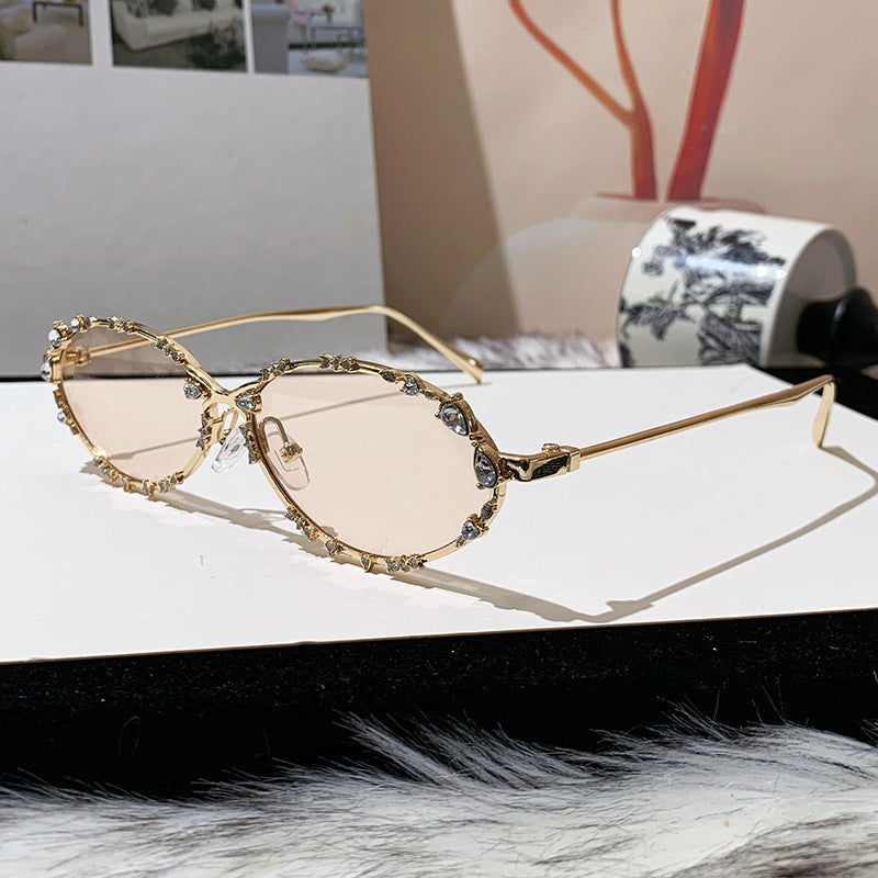 Women's extravagant oversized sunglasses with futuristic design Kalsten