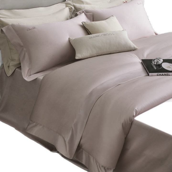 Bedding set made of fine satin with a silky-smooth finish and embroidered logo