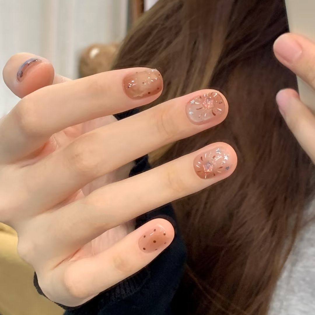 Artisan Floral Press-On Nail Set Kalsten