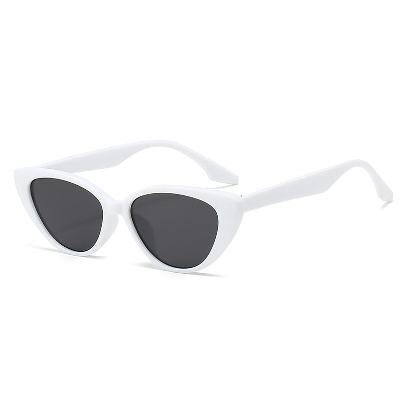 Vintage-Inspired Cat-Eye Sunglasses