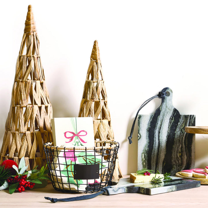 Handcrafted decorative item made from natural materials Kalsten