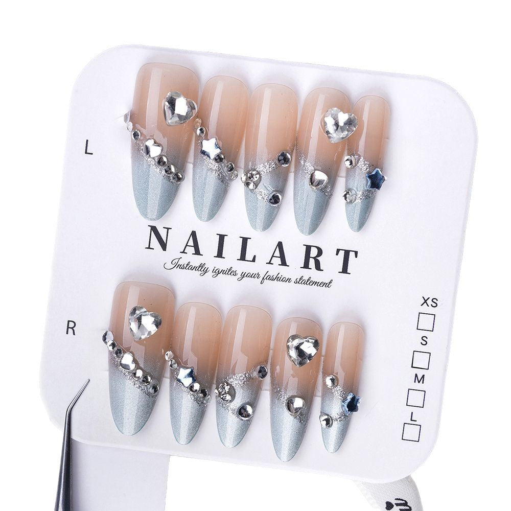Artifical nails with shiny rhinestone decorations Kalsten