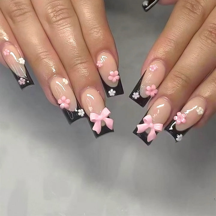 Decorative Floral Press-On Nail Art Set Kalsten