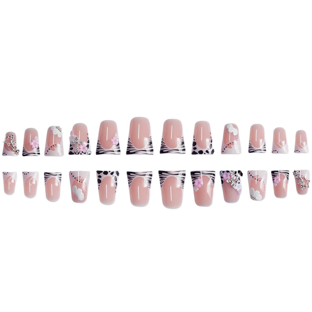 Artistic Nail Art Kalsten