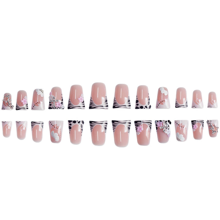 Artistic Nail Art Kalsten